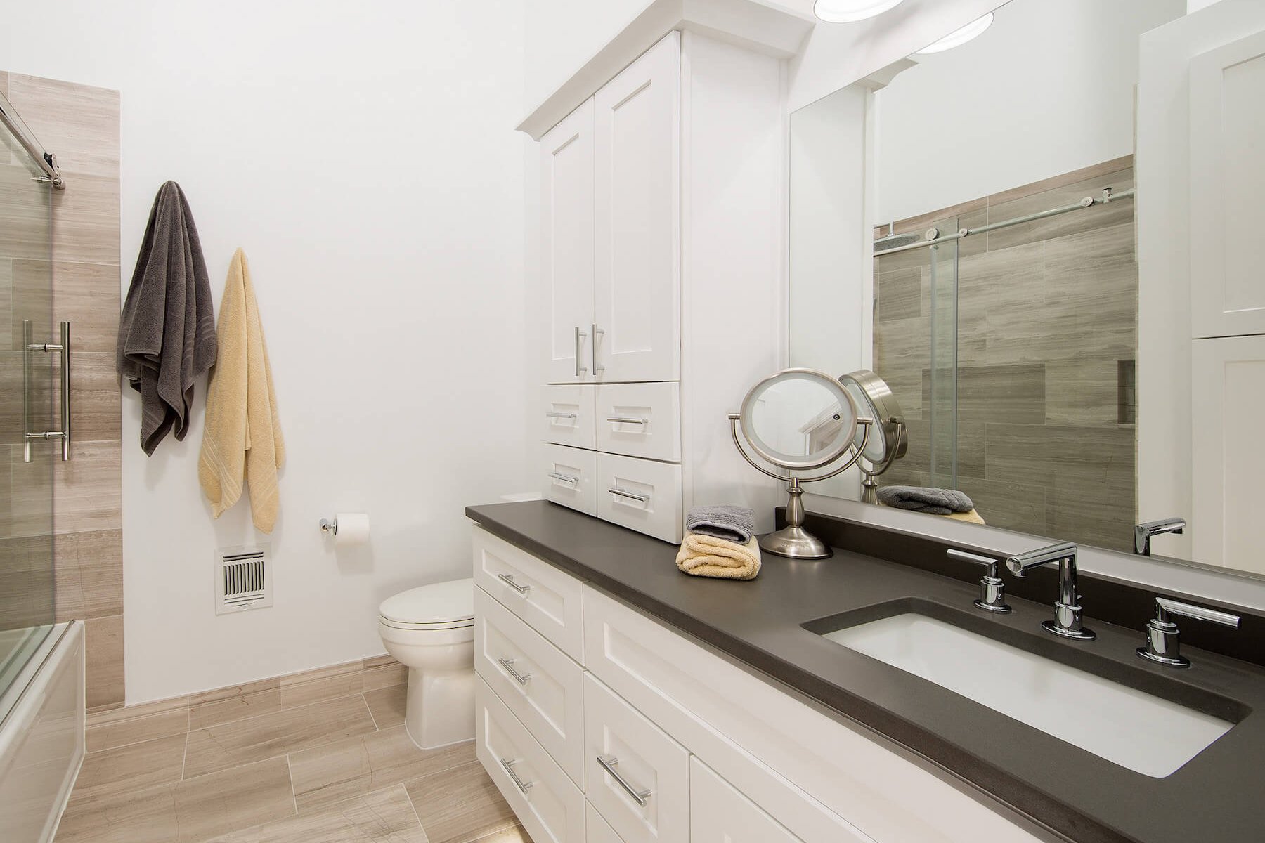 Bathroom_10-19-17_798