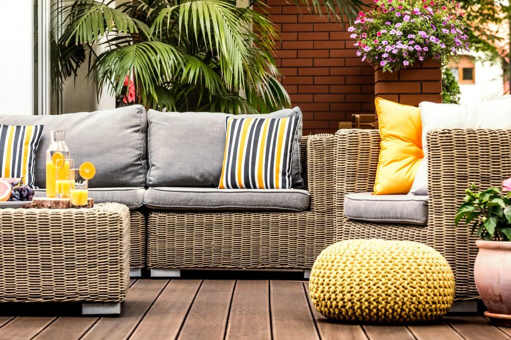 Outdoor Living Furniture and Plants